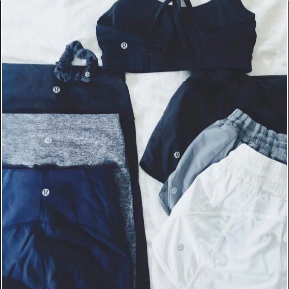 athletic clothing mystery box - Picture 3 of 4